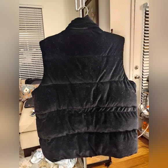 Athleta Black Velvet Puffy Vest XL** - Picture 2 of 5